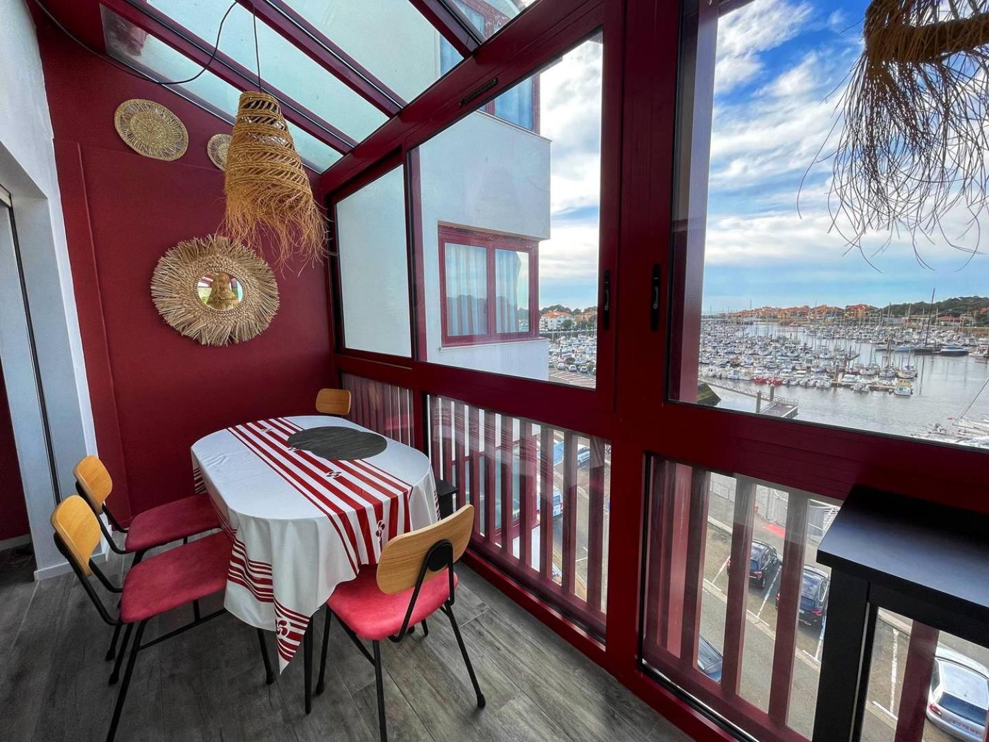 Port Sud - T3 En Duplex Avec Vue Panoramique Sur Le Port De Capbreton Lejlighed Eksteriør billede